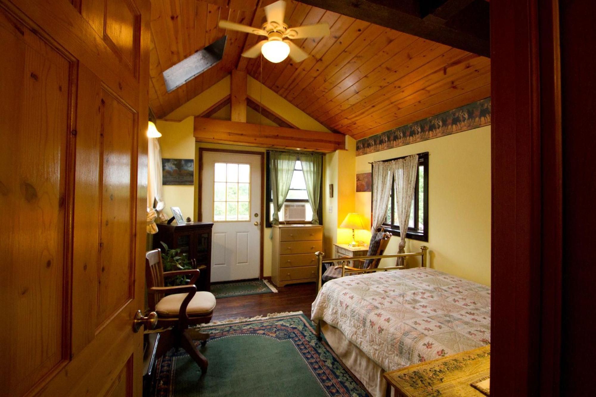 White Horse Stable Homestay